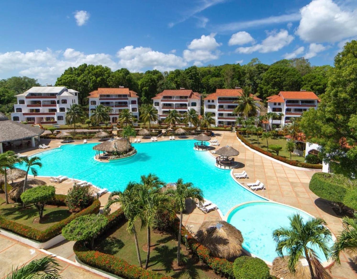 The Biggest Swimming Pool In Sosua, Frente A La Piscina Mas Grande En Sosua Apartment Ngoại thất bức ảnh